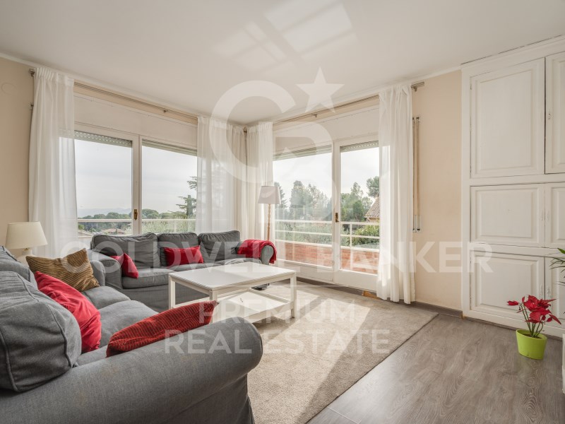 Cerdanyola del Vallès, Catalonia, ES, 4 Bedrooms Bedrooms, ,3 BathroomsBathrooms,Residential,For Sale,1622423