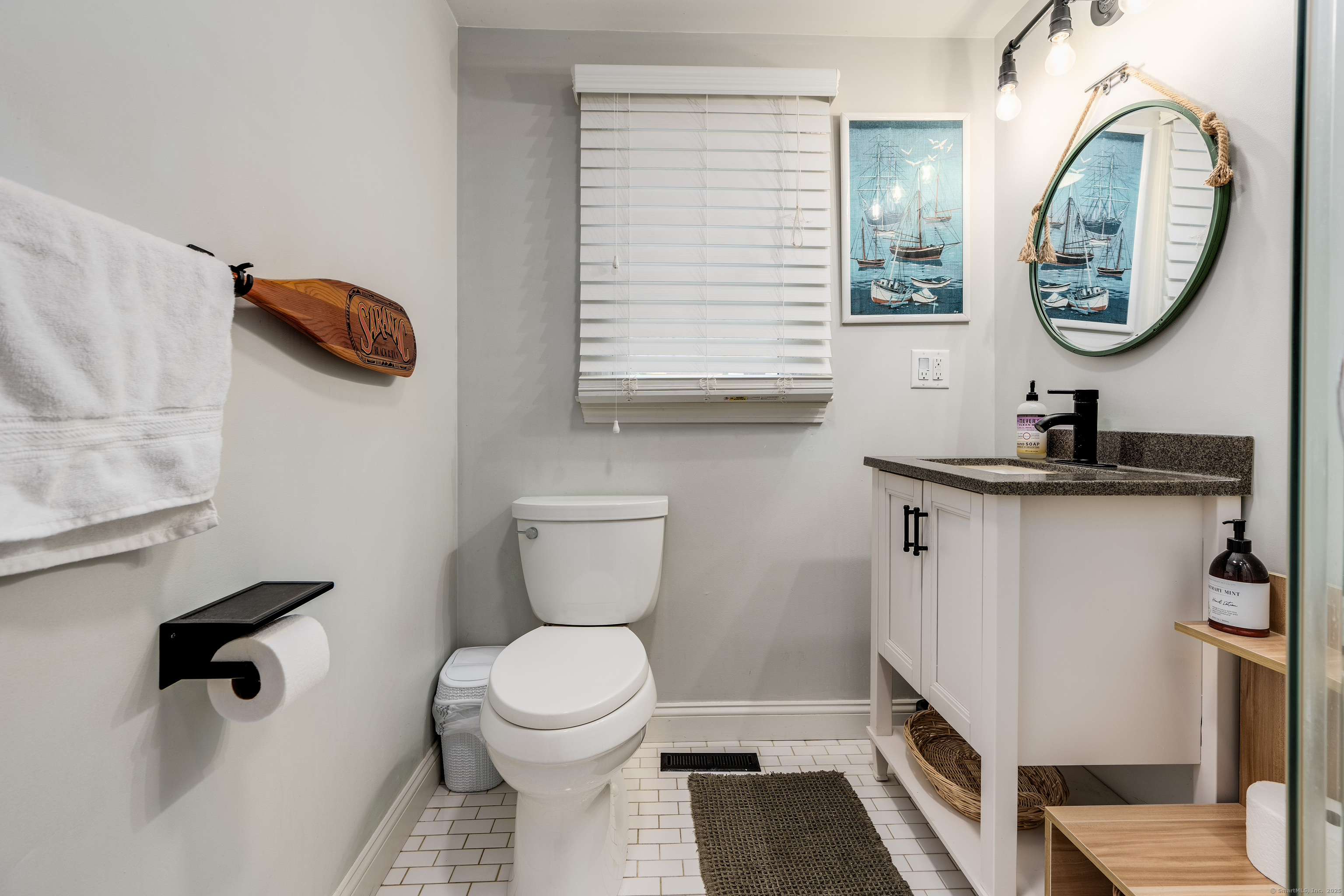 East Haddam, Connecticut, 06423, United States, 2 Bedrooms Bedrooms, ,1 BathroomBathrooms,Residential,For Sale,1895386