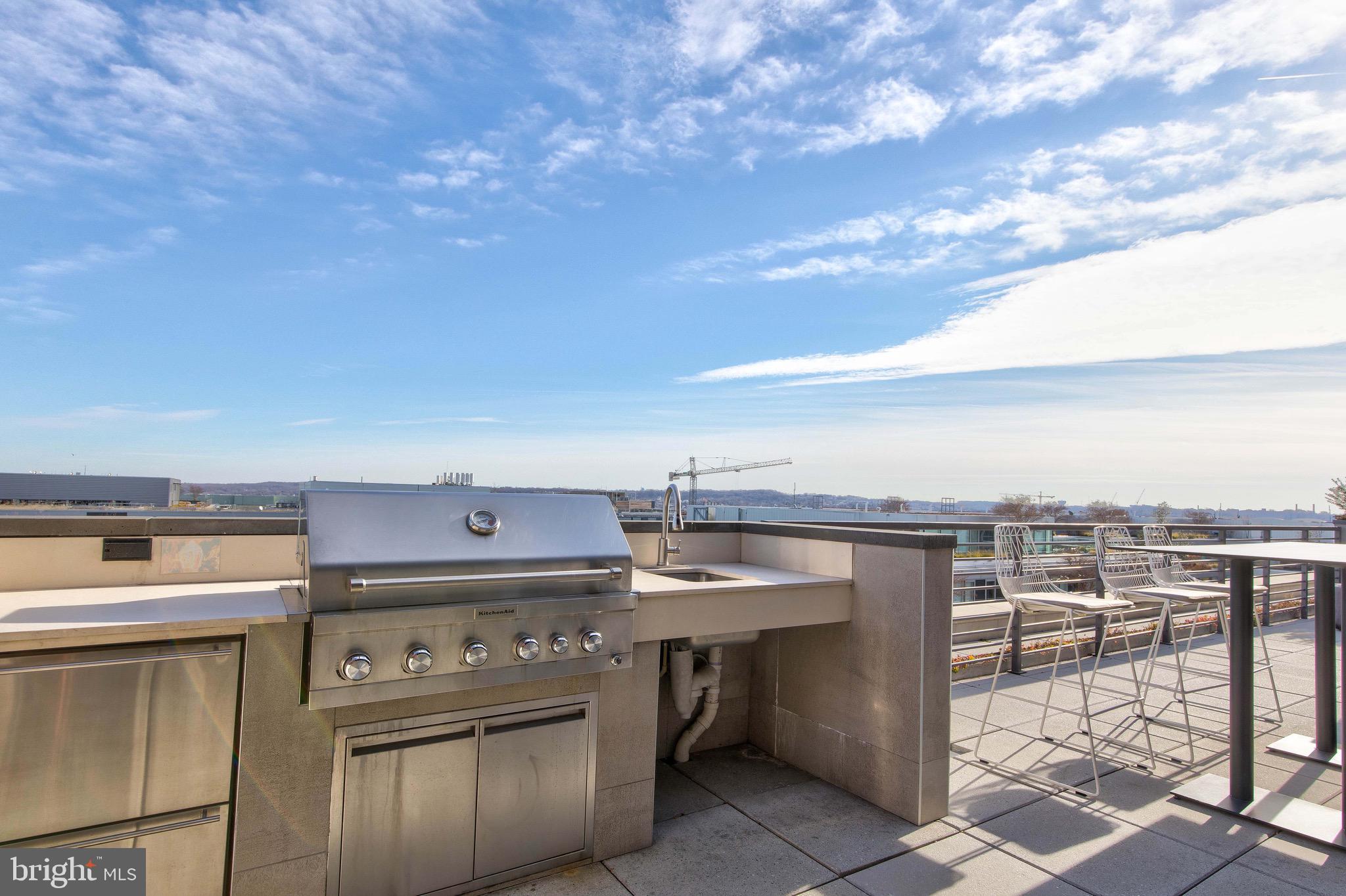 Washington, District of Columbia, 20003, United States, 2 Bedrooms Bedrooms, ,1 BathroomBathrooms,Residential,For Sale,1895194