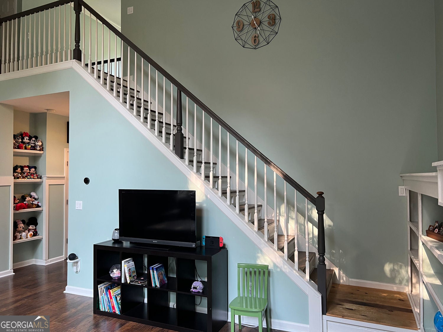 Woodstock, Georgia, 30188, United States, 4 Bedrooms Bedrooms, ,3 BathroomsBathrooms,Residential,For Sale,1914941