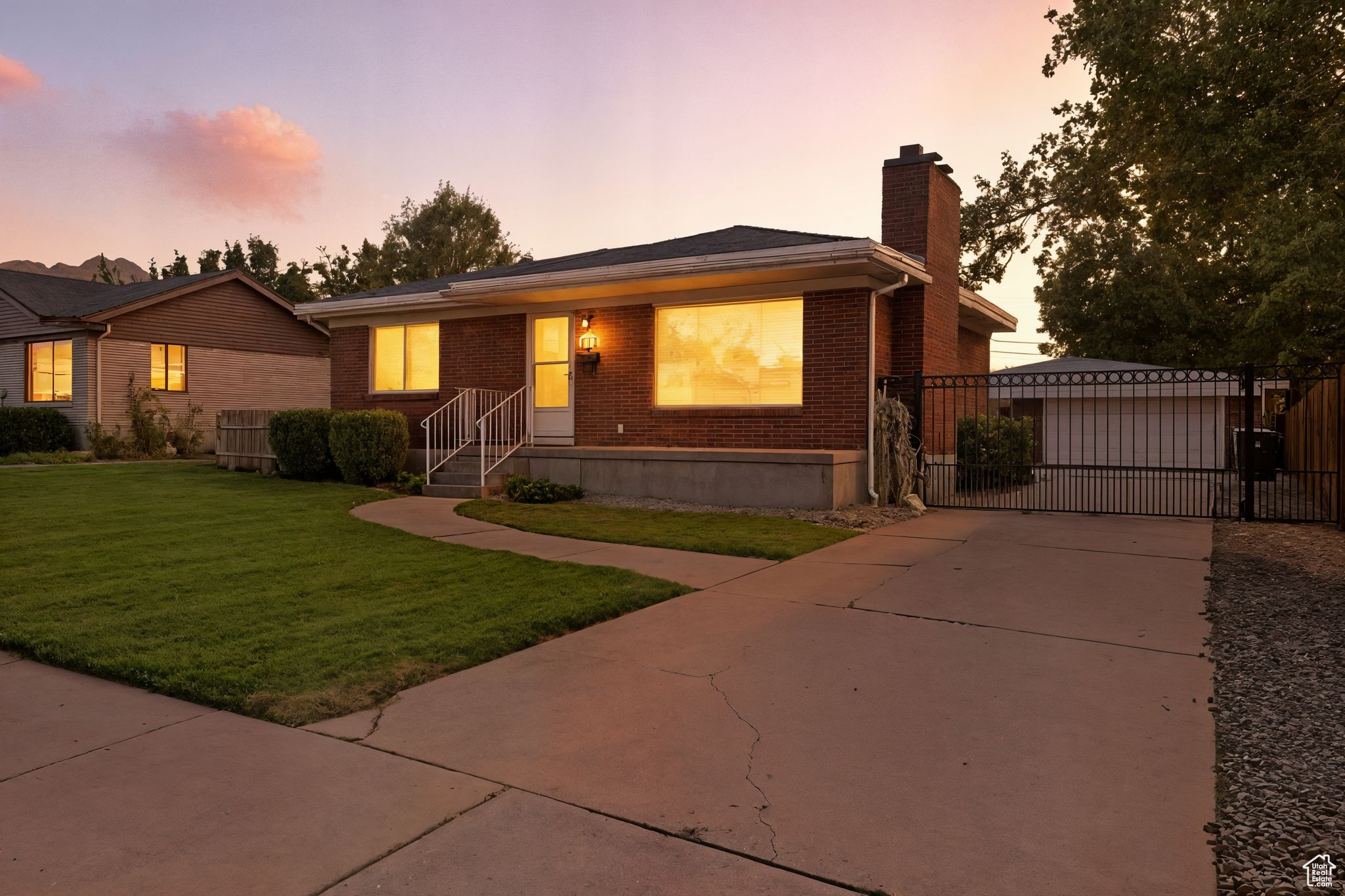 Millcreek, Utah, 84106, United States, 4 Bedrooms Bedrooms, ,1 BathroomBathrooms,Residential,For Sale,1961088