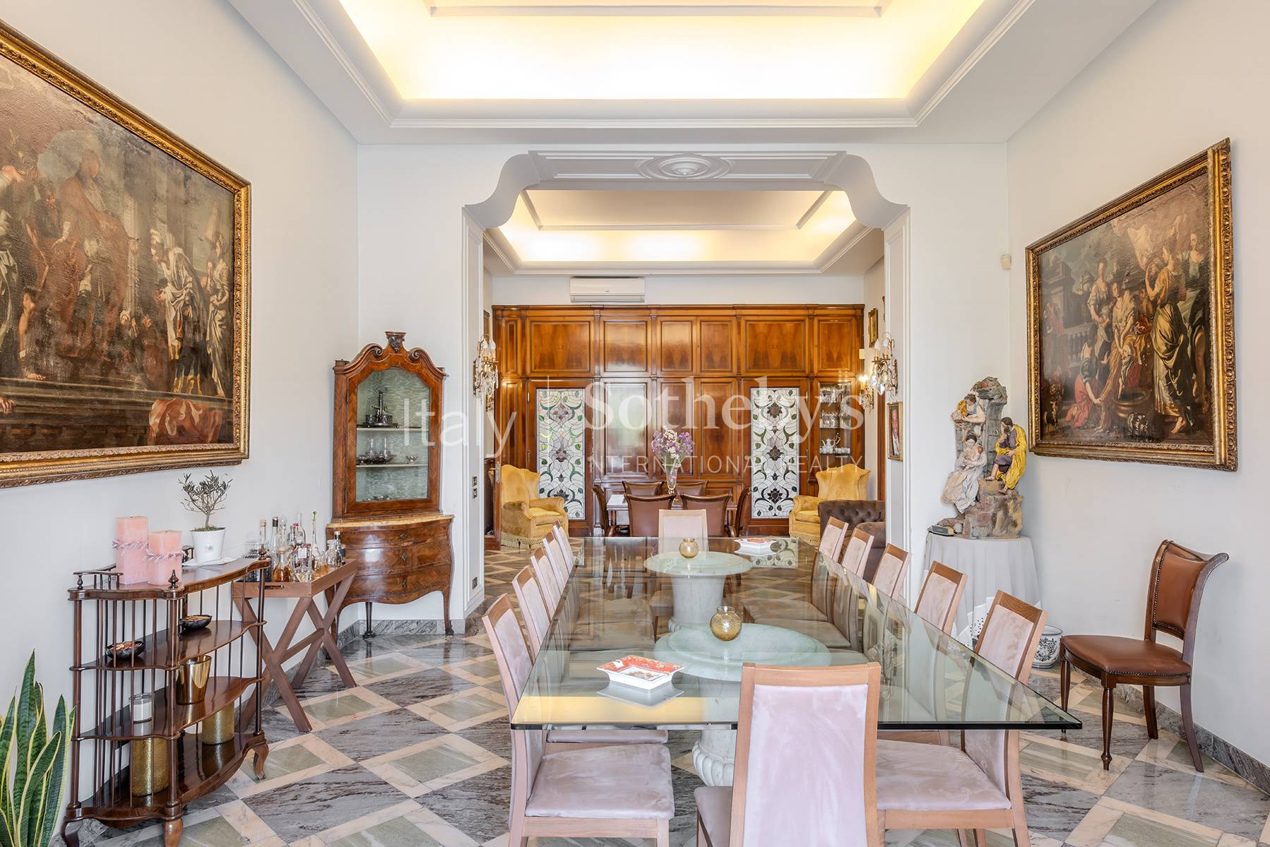  Monumental panoramic apartment in Chiaia - 物件實景