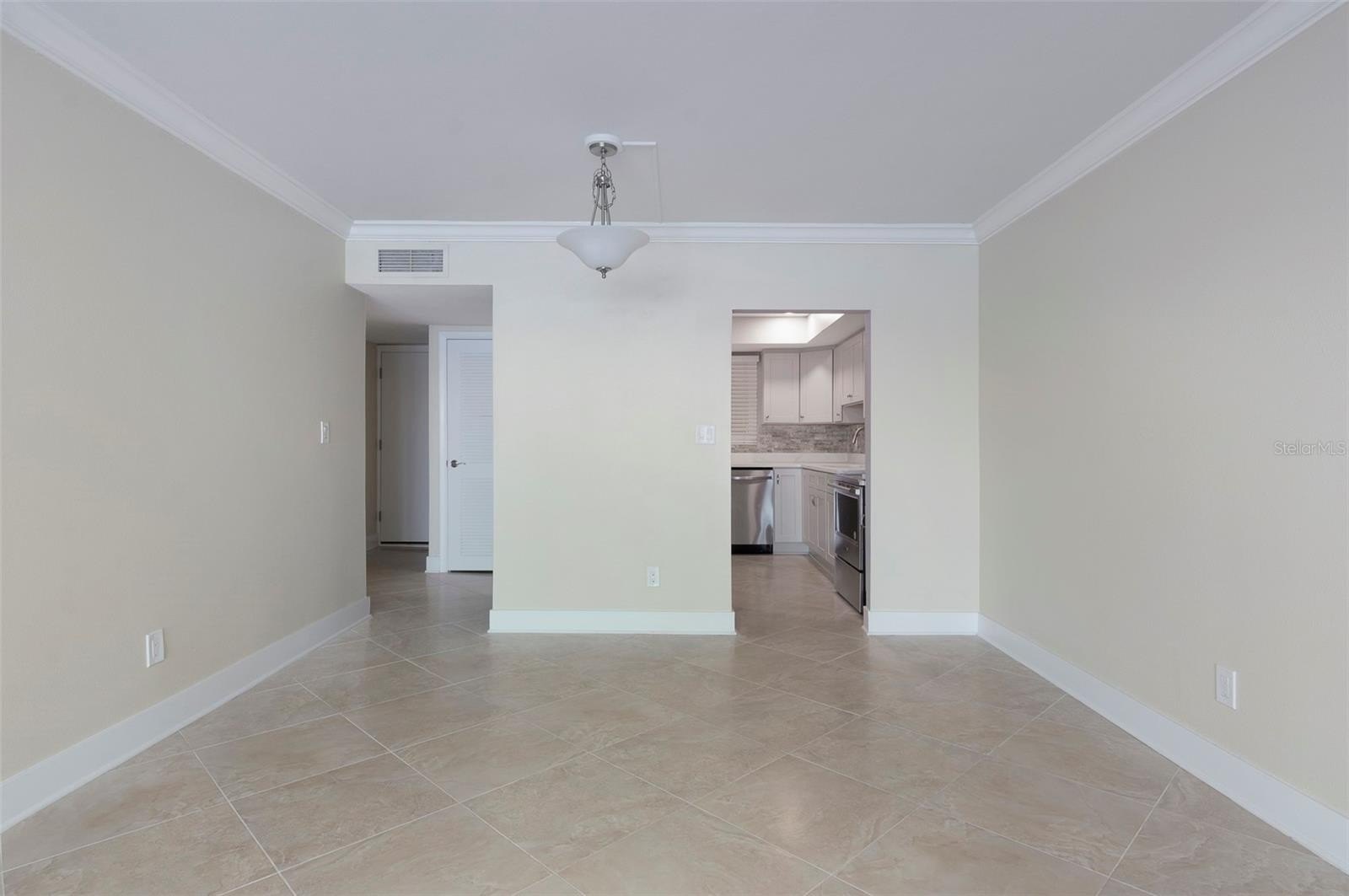 CLEARWATER BEACH, Florida, 33767, United States, 2 Bedrooms Bedrooms, ,2 BathroomsBathrooms,Residential,For Sale,2005374