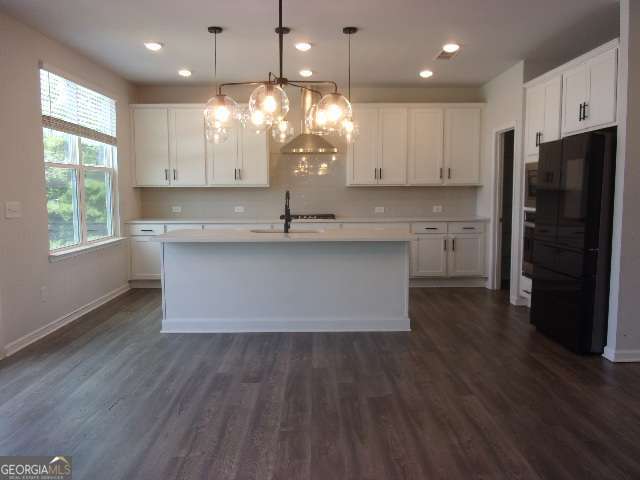 Mcdonough, Georgia, 30252, United States, 8 Bedrooms Bedrooms, ,6 BathroomsBathrooms,Residential,For Sale,1940179
