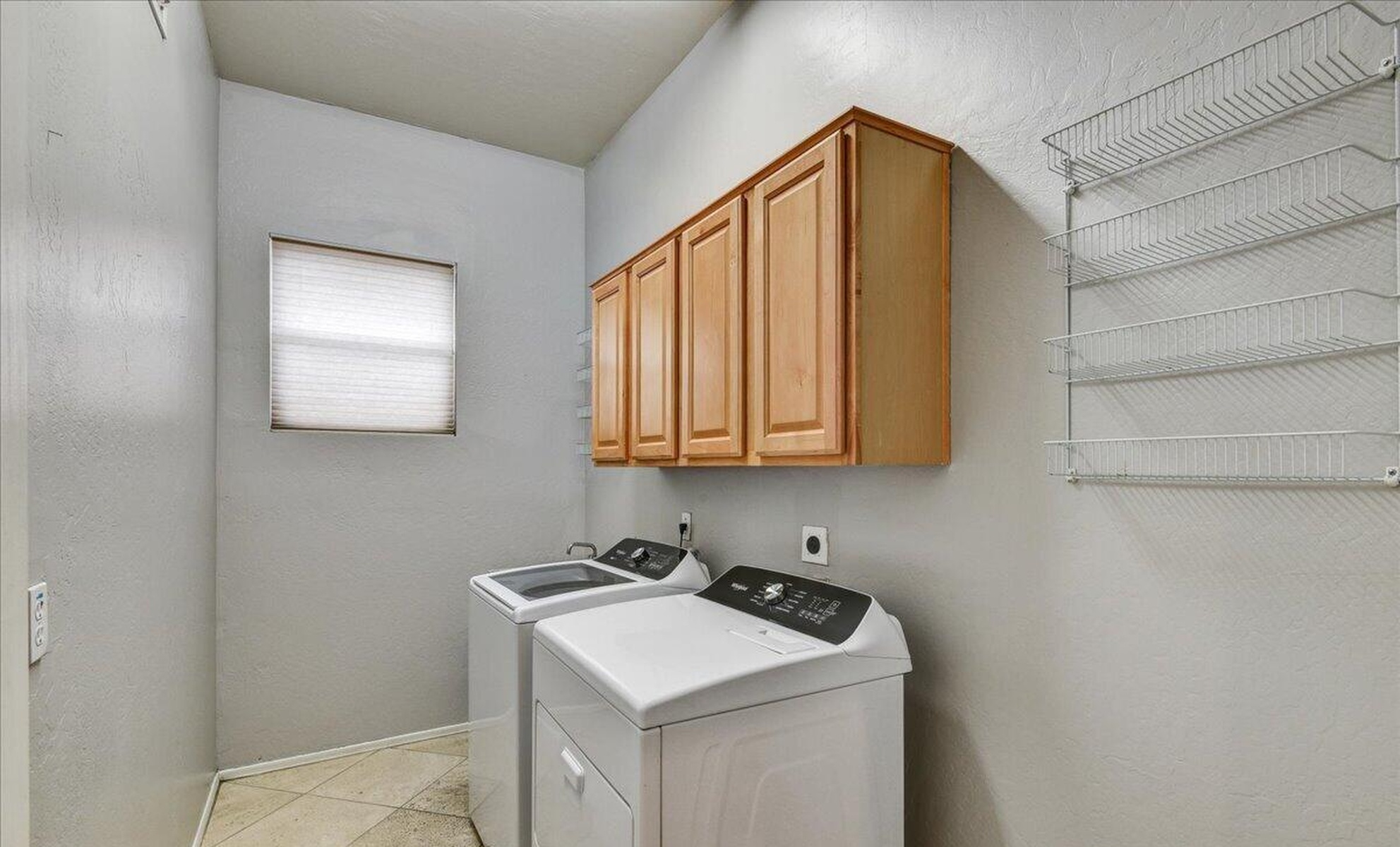  8751 W Sierra Pinta Dr  Peoria, AZ - 物件實景