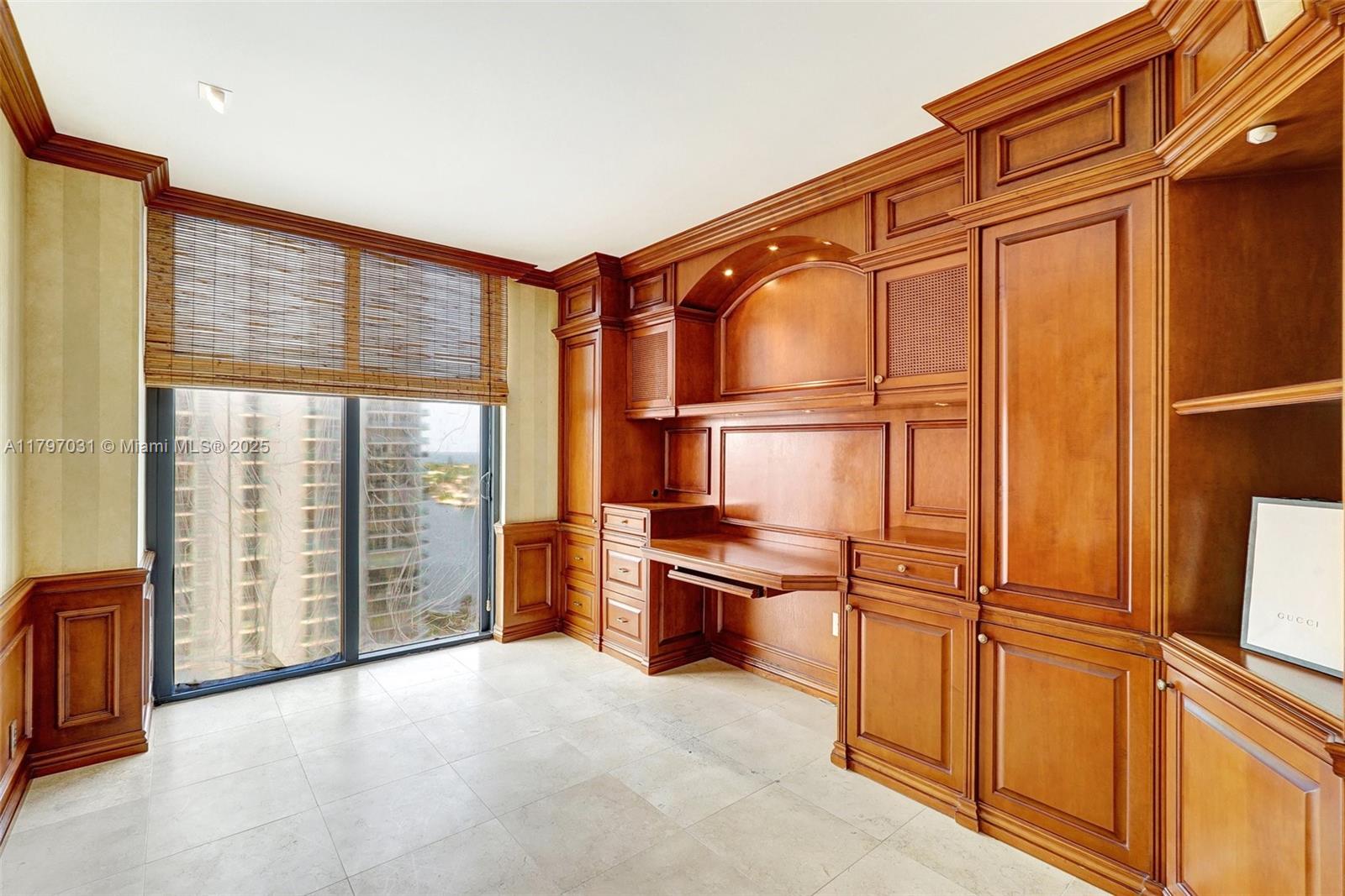 Aventura, Florida, 33180, United States, 4 Bedrooms Bedrooms, ,5 BathroomsBathrooms,Residential,For Sale,1796989
