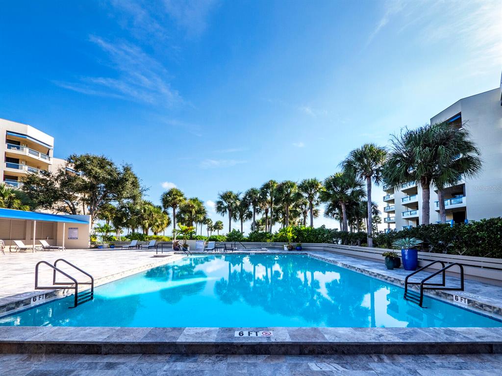 Longboat Key, Florida, 34228, United States, 2 Bedrooms Bedrooms, ,3 BathroomsBathrooms,Residential,For Sale,1942168