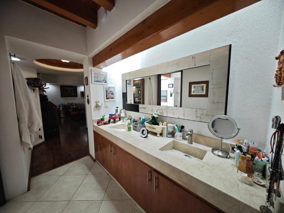 Hacienda de Tepeapulco, Atizapán de Zaragoza, Estado de méxico, 52937, Mexico, 4 Bedrooms Bedrooms, ,6 BathroomsBathrooms,Residential,For Sale,Hacienda de Tepeapulco,1652808