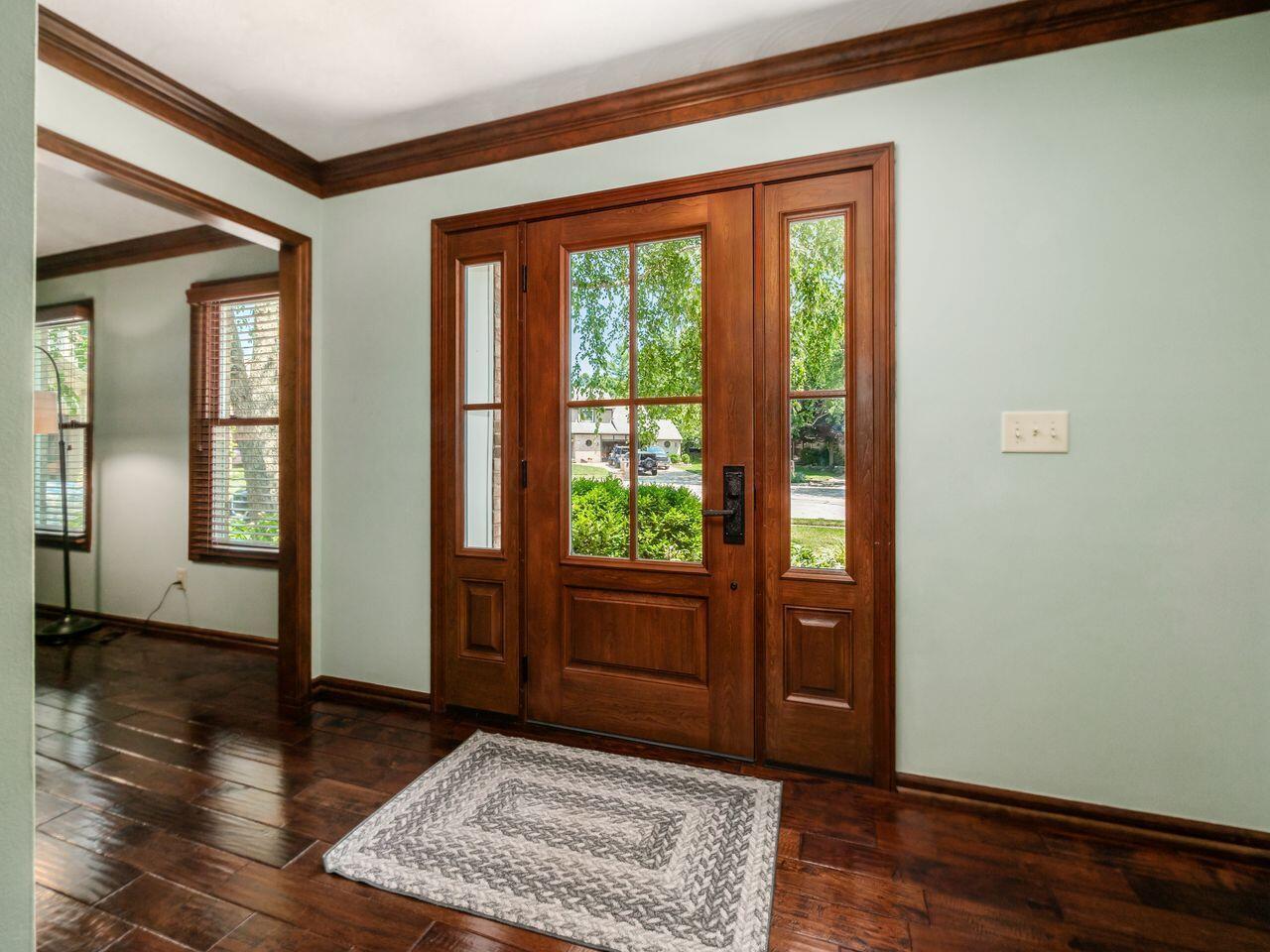 Westerville, Ohio, 43081, United States, 4 Bedrooms Bedrooms, ,3 BathroomsBathrooms,Residential,For Sale,1911058