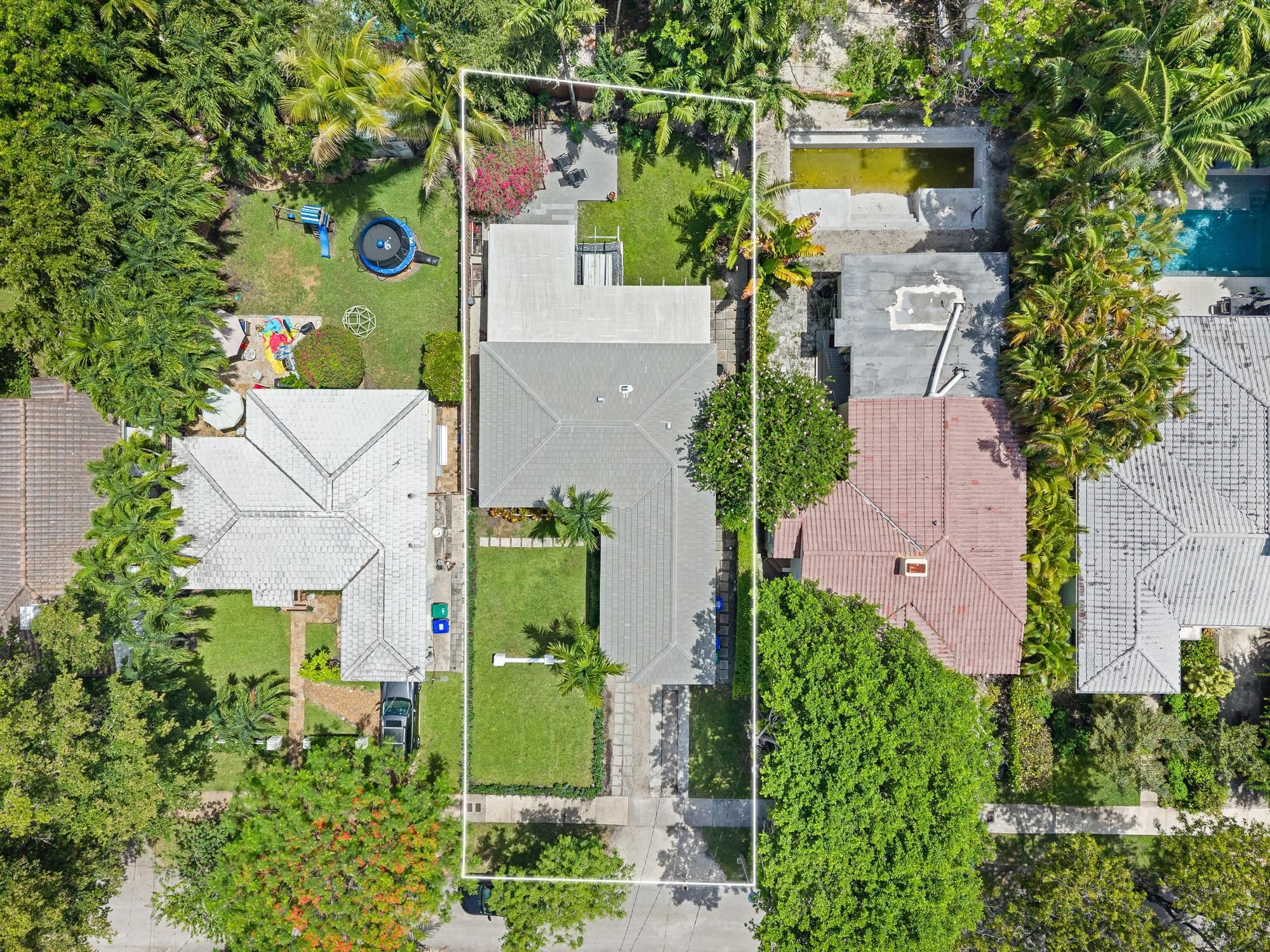  784 NE 71st St, Miami, FL, 33138 - 物件實景