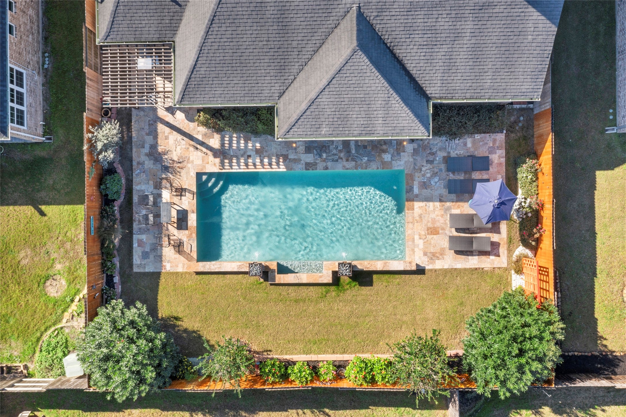 Rosenberg, Texas, 77469, United States, 4 Bedrooms Bedrooms, ,5 BathroomsBathrooms,Residential,For Sale,2010011