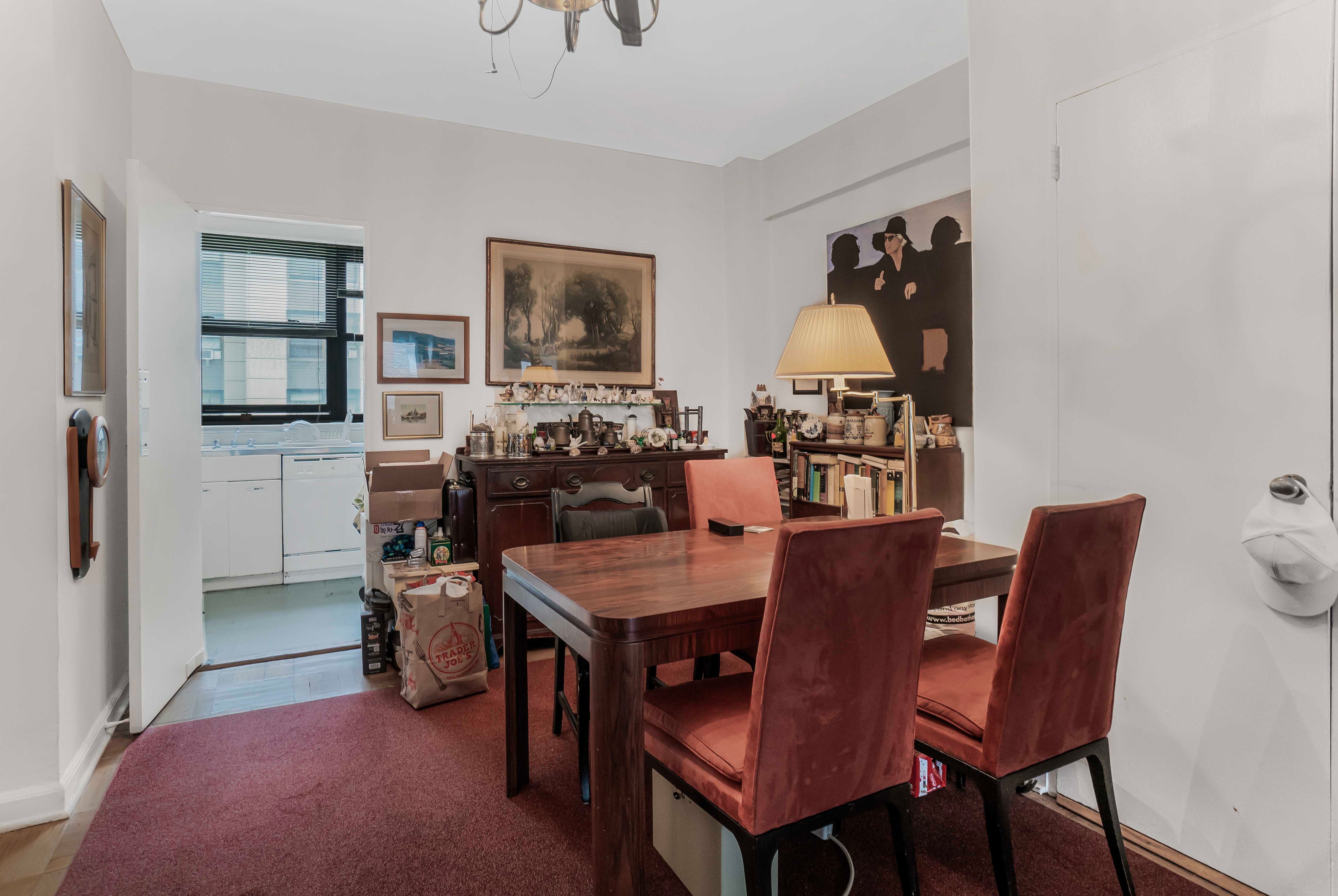 Rego Park, New York, 11374, United States, 2 Bedrooms Bedrooms, ,2 BathroomsBathrooms,Residential,For Sale,1980666