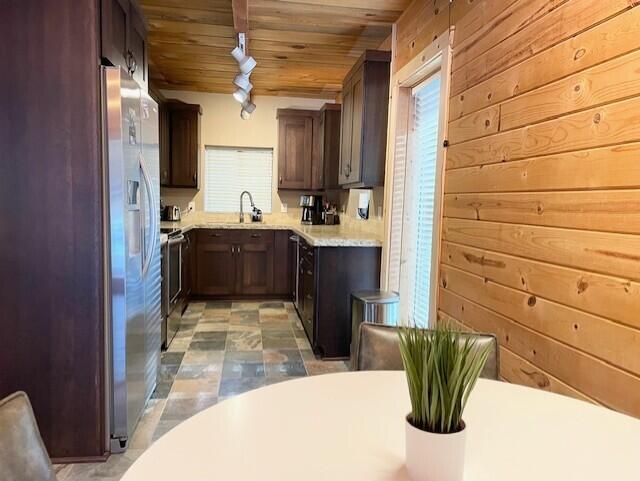 Bend, Oregon, 97707, United States, 2 Bedrooms Bedrooms, ,1 BathroomBathrooms,Residential,For Sale,1976090