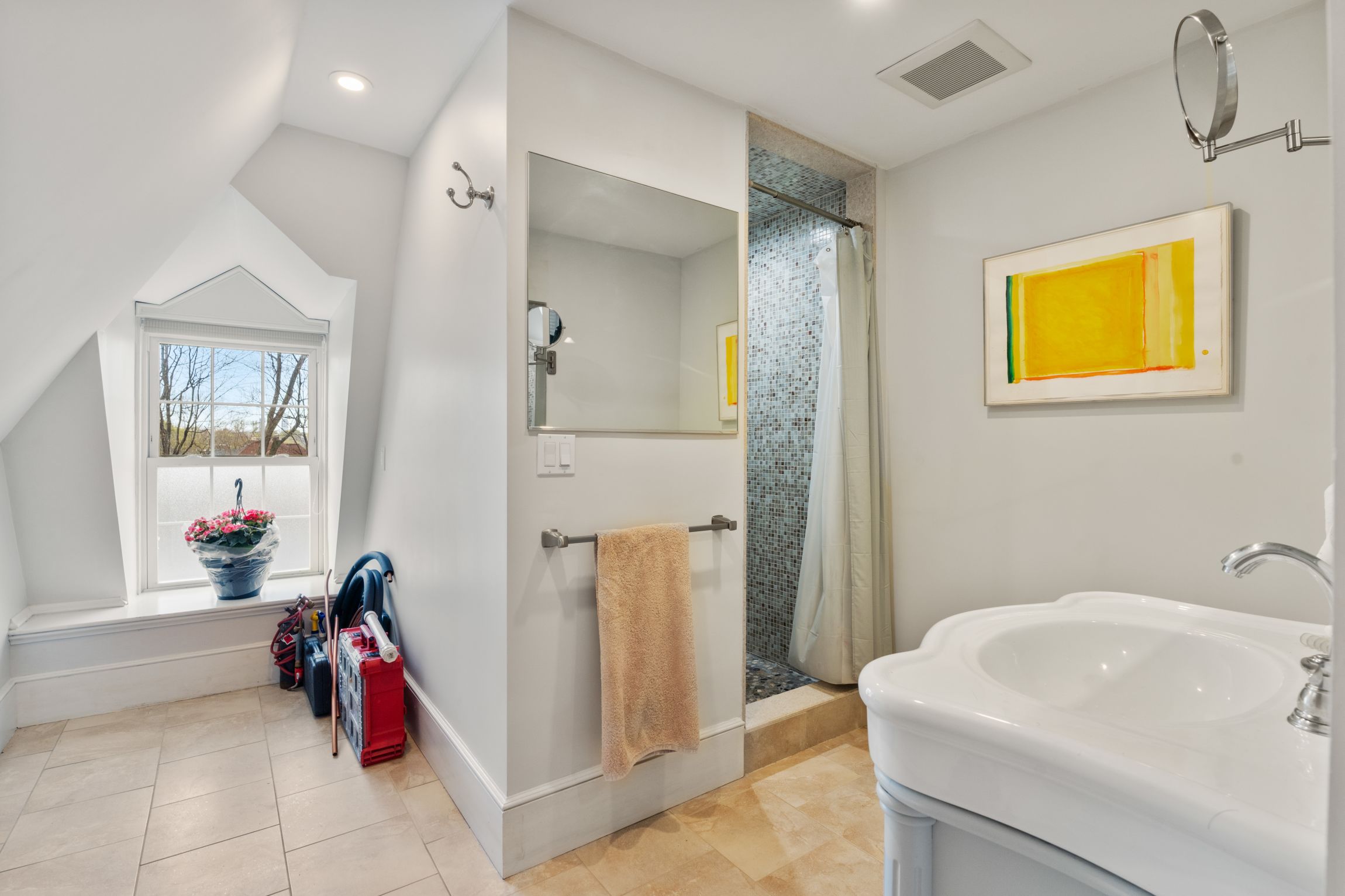  110 Melville Ave, Boston, MA, 02124 - 物件實景