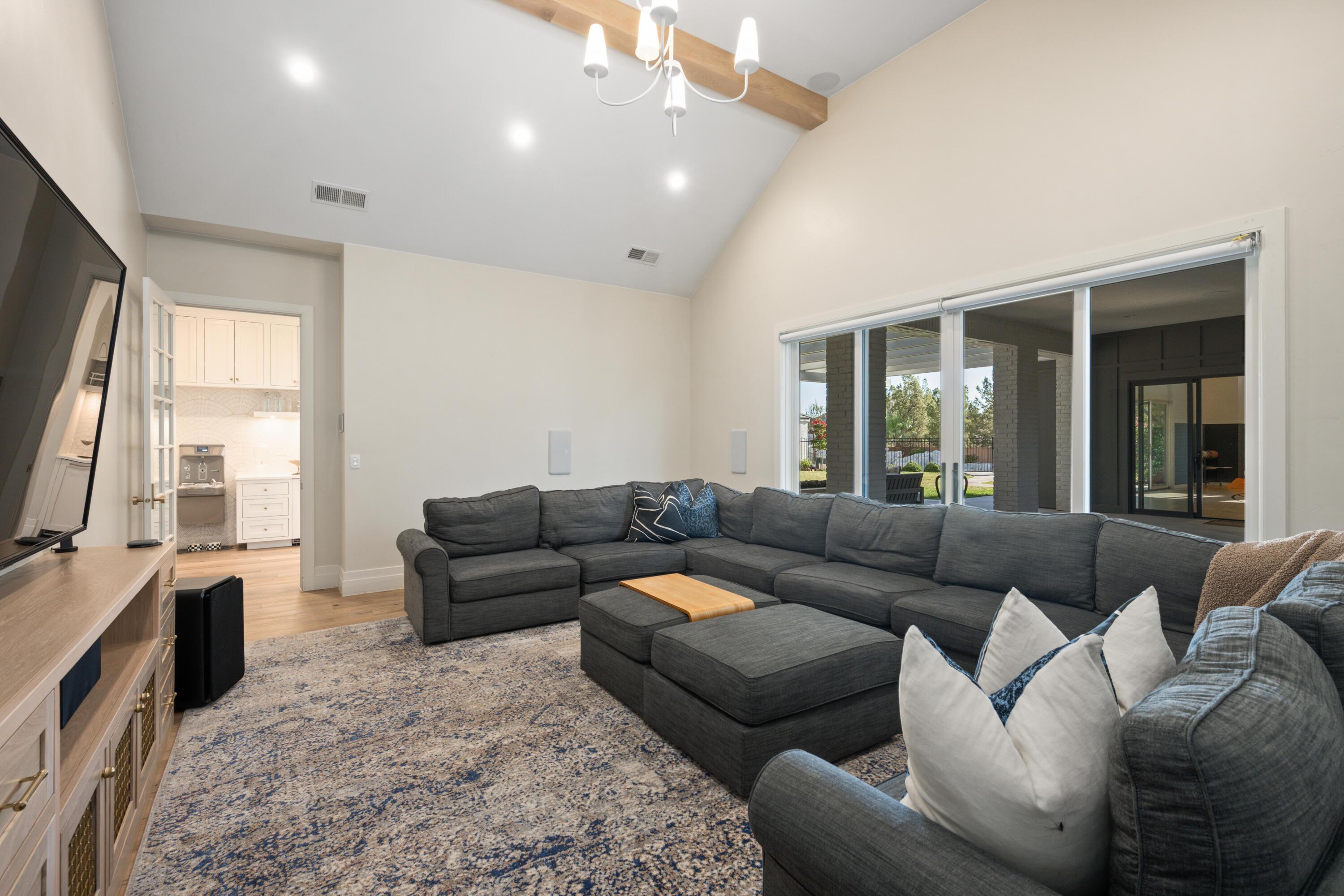 Washington, Utah, 84780, United States, 5 Bedrooms Bedrooms, ,6 BathroomsBathrooms,Residential,For Sale,1981729