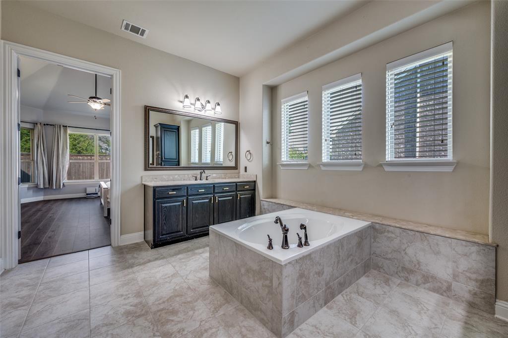 Frisco, Texas, 75033, United States, 4 Bedrooms Bedrooms, ,3 BathroomsBathrooms,Residential,For Sale,1924660