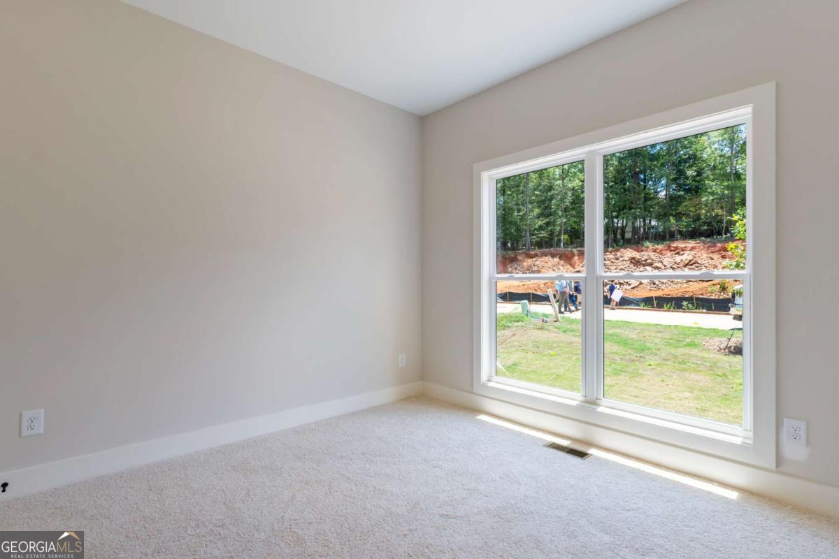 Athens, Georgia, 30605, United States, 3 Bedrooms Bedrooms, ,2 BathroomsBathrooms,Residential,For Sale,1908628