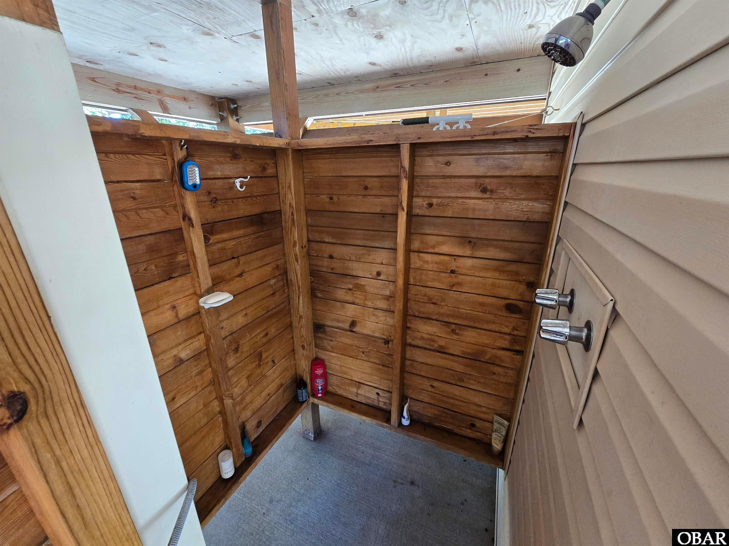 Nags Head, North Carolina, 27959, United States, 3 Bedrooms Bedrooms, ,2 BathroomsBathrooms,Residential,For Sale,1968789