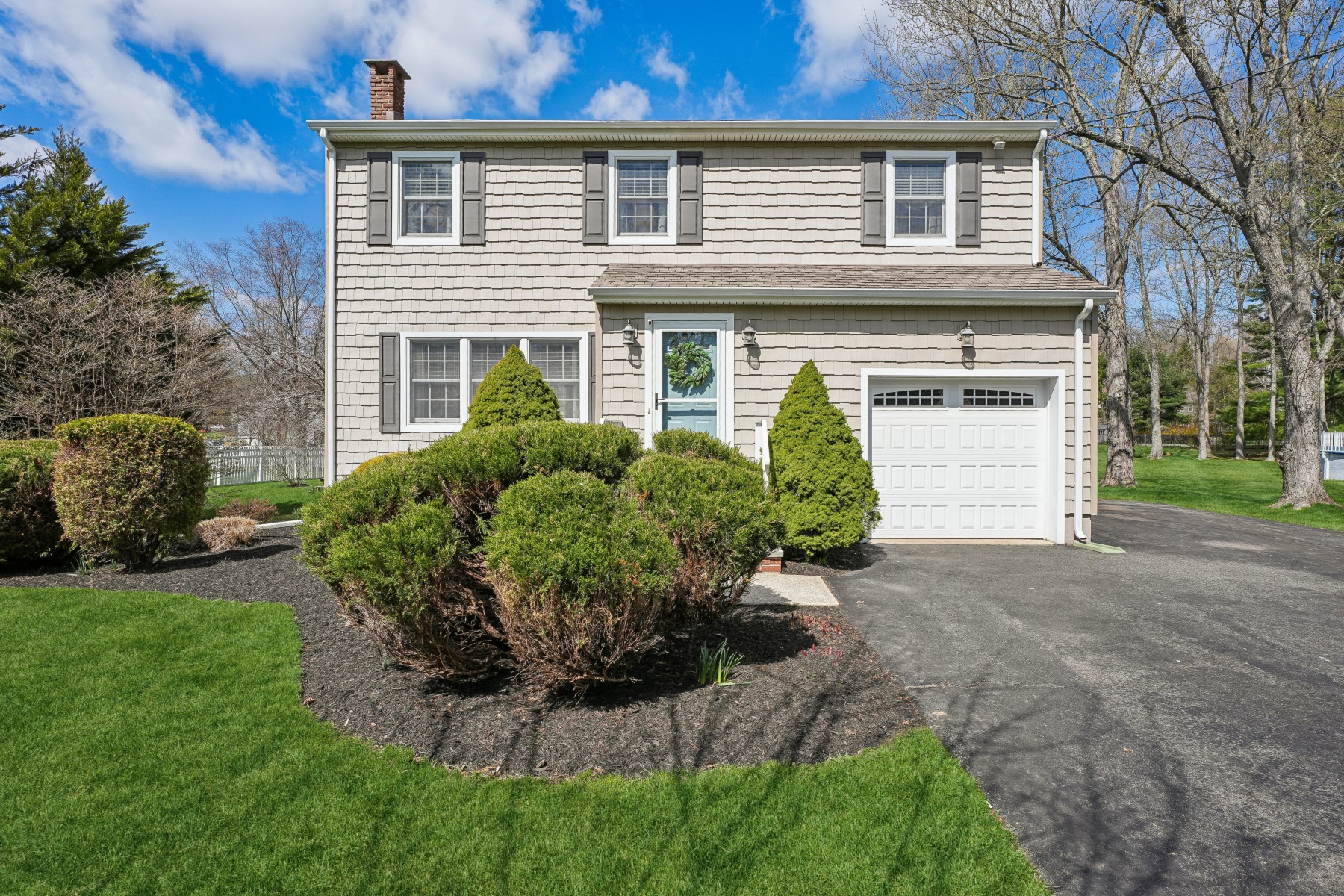  Conveniently Located ?Diamond Hill? Neighborhood Colonial - 物件實景