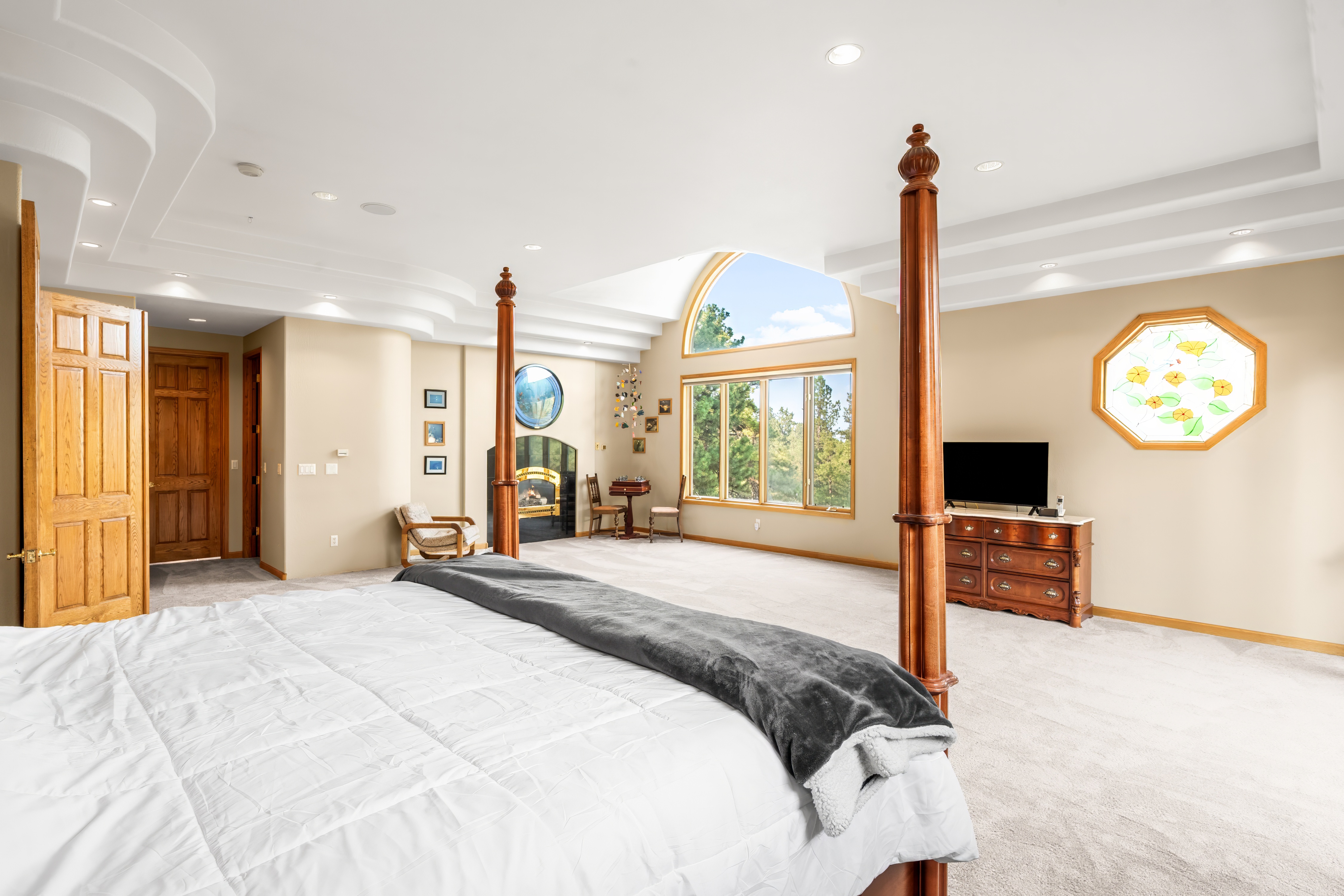  Colorado Living in Impressive 8,200 sq ft Home Backing to Pike National Forest - 物件實景