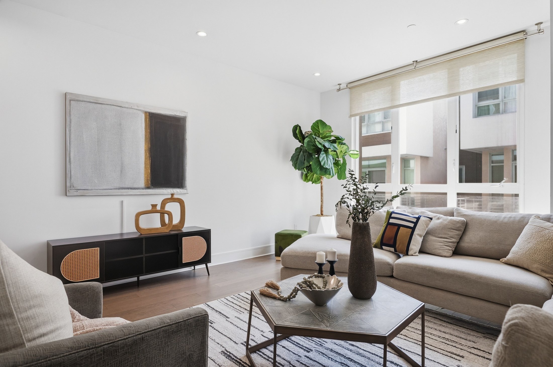  1400 North Fuller Avenue - 物件實景