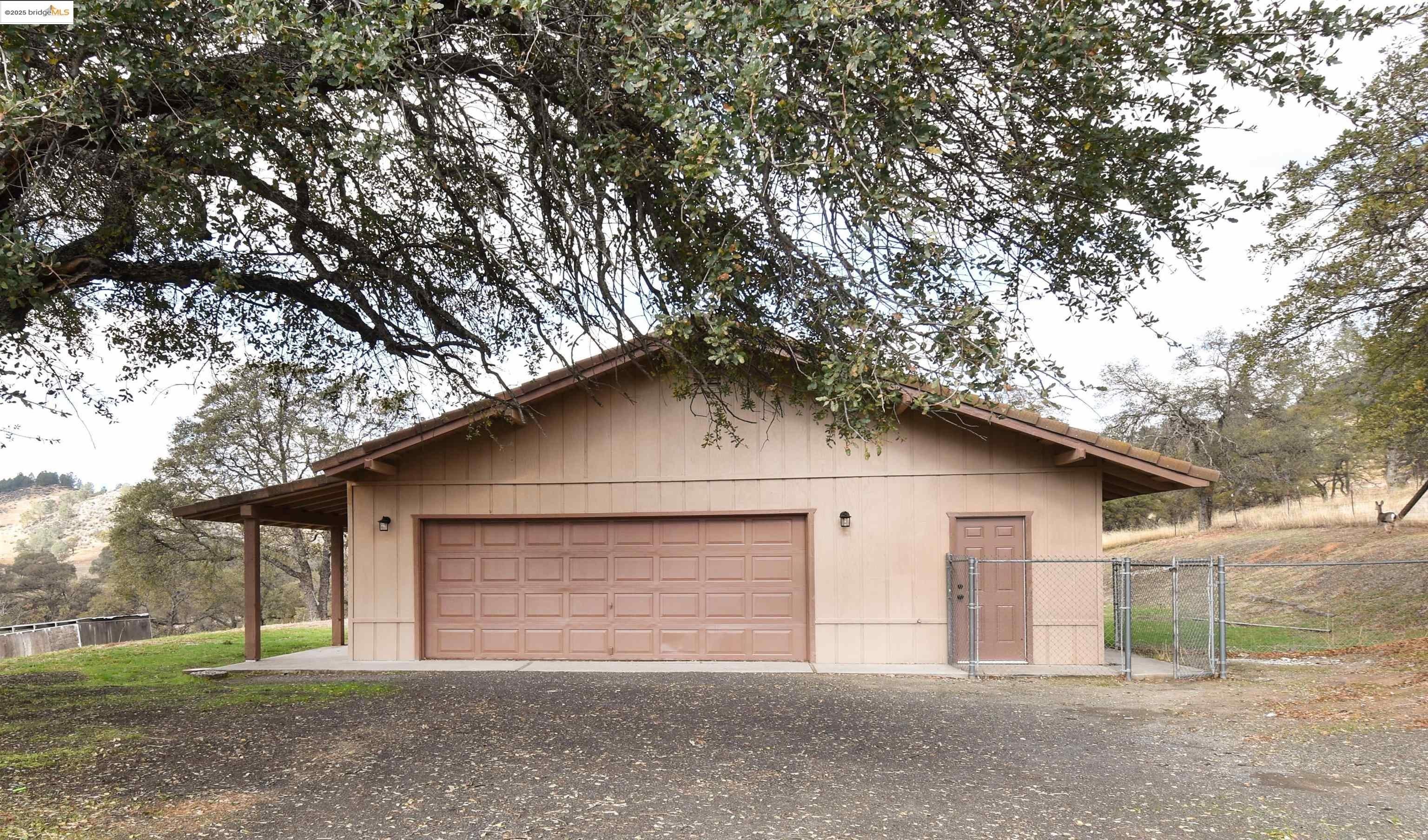 Jamestown, California, 95327, United States, 3 Bedrooms Bedrooms, ,2 BathroomsBathrooms,Residential,For Sale,1970906