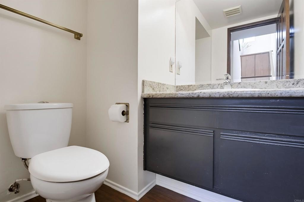 La Mesa, California, 91942, United States, 2 Bedrooms Bedrooms, ,2 BathroomsBathrooms,Residential,For Sale,1991099