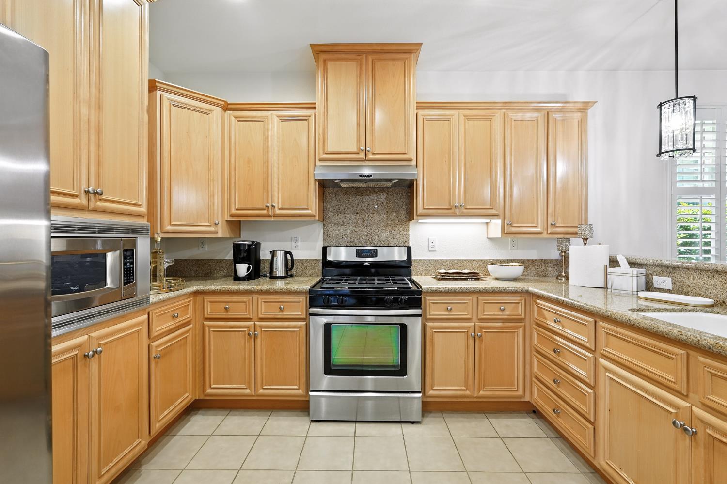 Roseville, California, 95747, United States, 2 Bedrooms Bedrooms, ,2 BathroomsBathrooms,Residential,For Sale,1918071