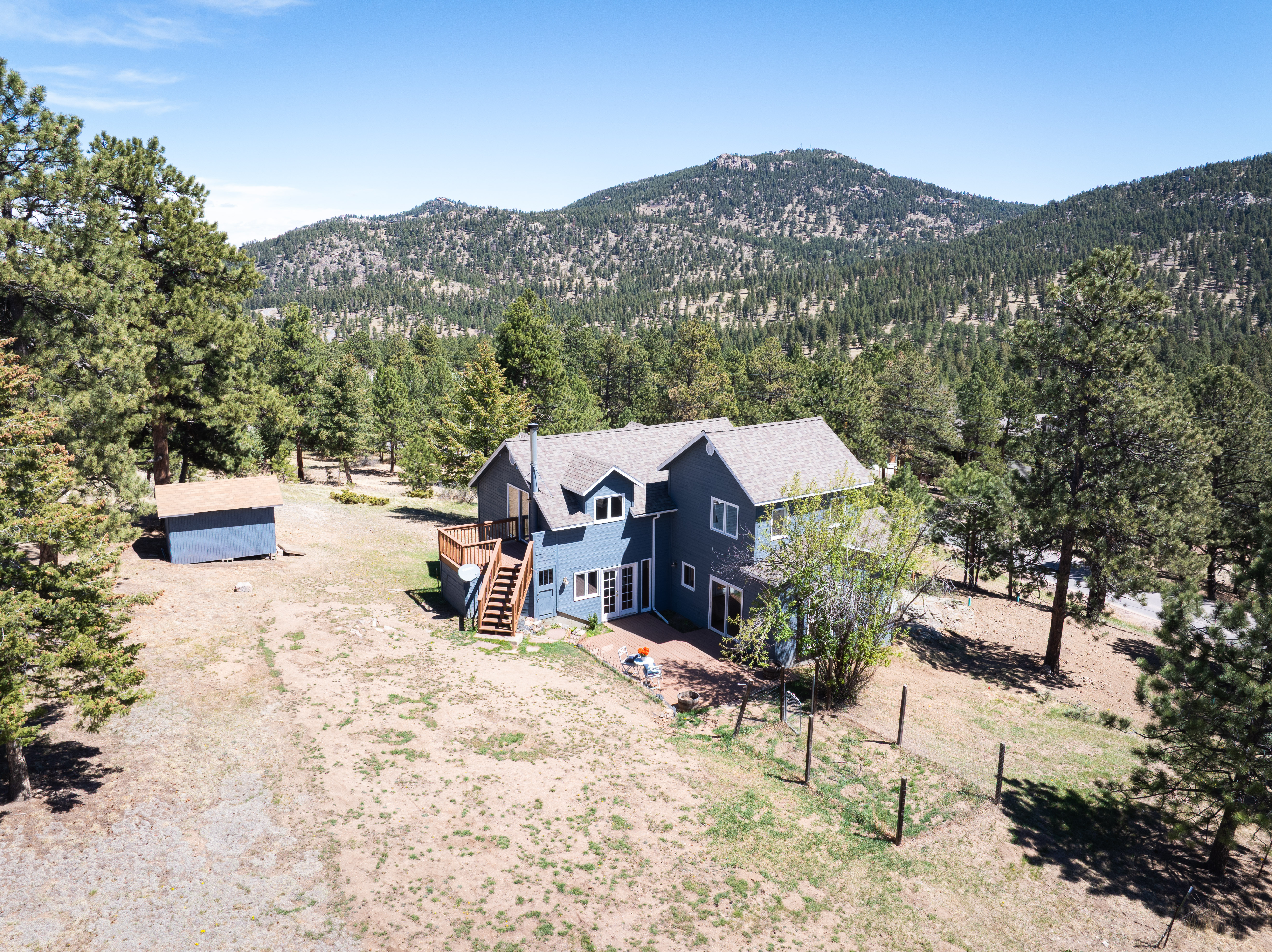  Nestled into the Foothills of The Rocky Mountains Your Shire Awaits - 物件實景
