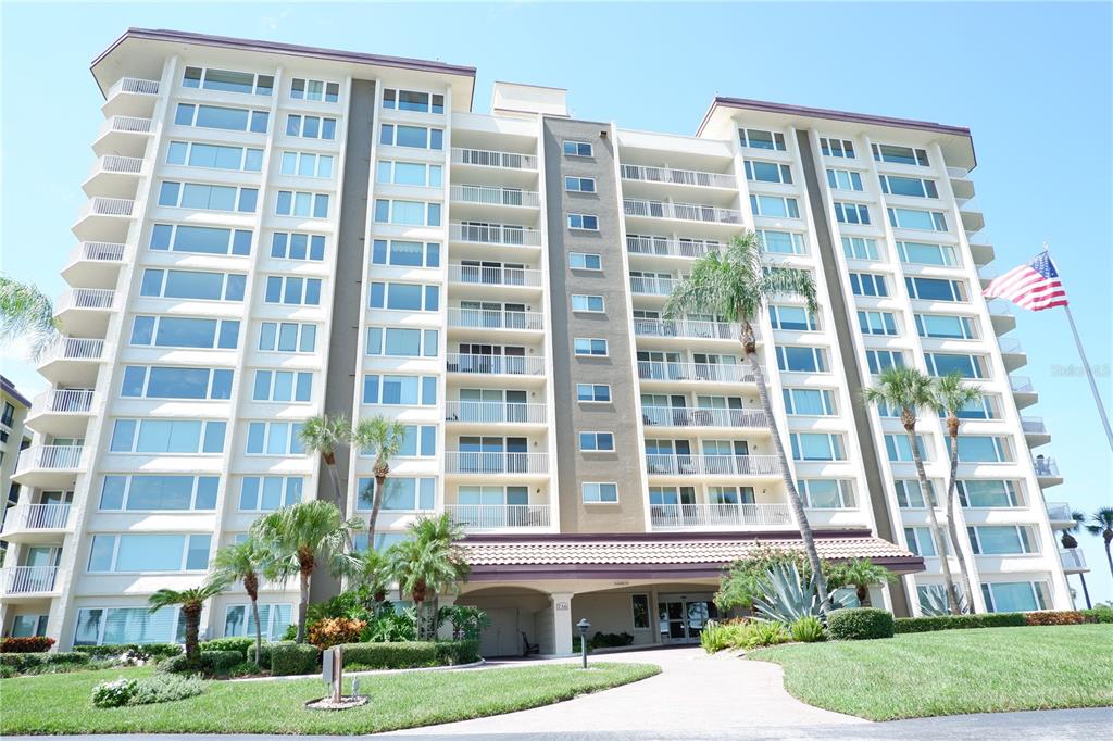 736 Island Way Unit 404, Clearwater Beach, Florida, 33767, United States, 2 Bedrooms Bedrooms, ,2 BathroomsBathrooms,Residential,For Sale,736 Island Way Unit 404,1542121