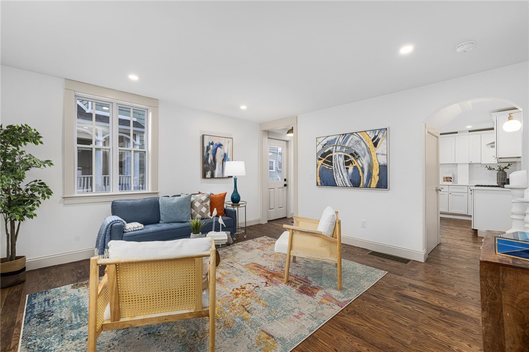 Providence, Rhode Island, 02906, United States, 4 Bedrooms Bedrooms, ,3 BathroomsBathrooms,Residential,For Sale,2000576