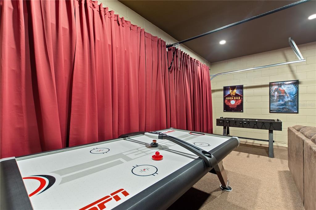 Davenport, Florida, 33837, United States, 5 Bedrooms Bedrooms, ,4 BathroomsBathrooms,Residential,For Sale,1933359