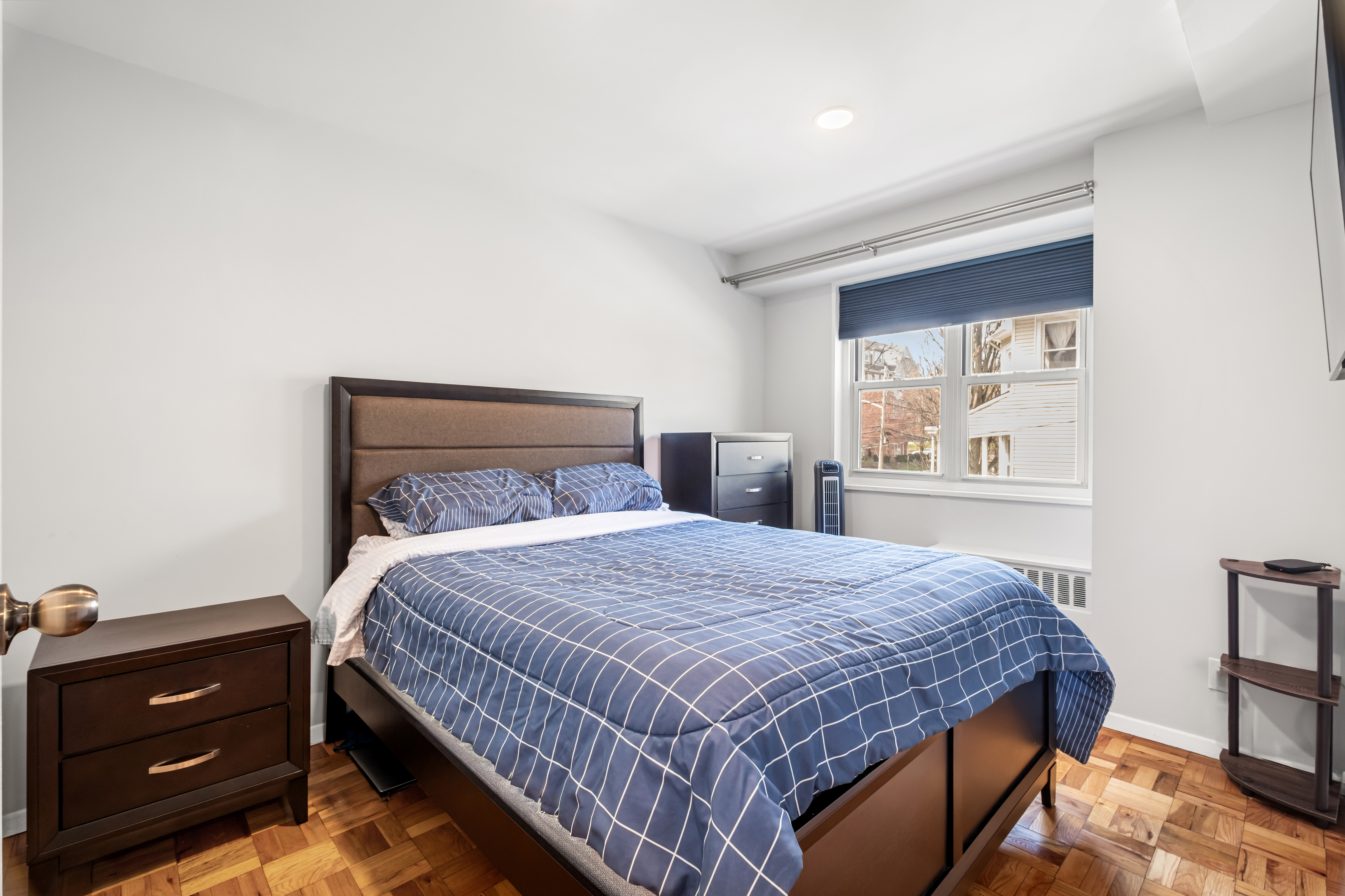  Located in the heart of White Plains. - 物件實景