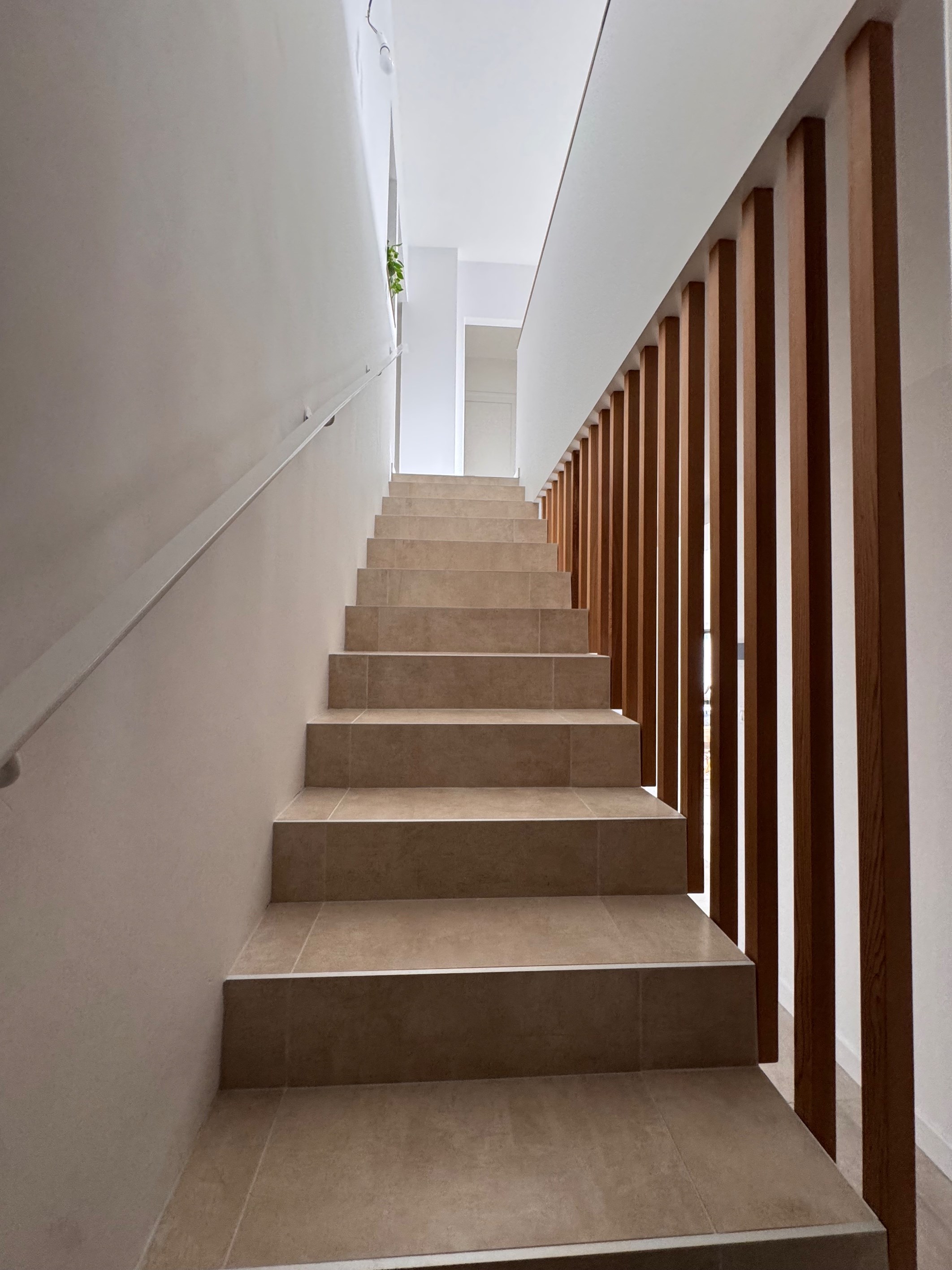  Vaux-sur-Mer – Beautifully Renovated Contemporary Villa with Sea View Glimpse - 物件實景