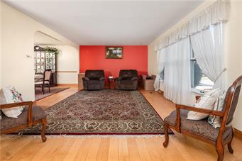 Lower Macungie Twp, Pennsylvania, 18103, United States, 4 Bedrooms Bedrooms, ,4 BathroomsBathrooms,Residential,For Sale,1739037