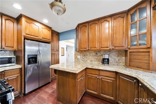 Los Angeles, California, 90016, United States, 4 Bedrooms Bedrooms, ,2 BathroomsBathrooms,Residential,For Sale,1850746