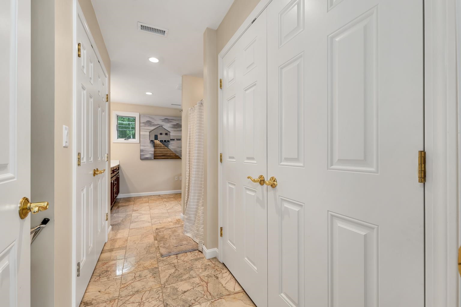 Laconia, New Hampshire, 03246, United States, 5 Bedrooms Bedrooms, ,3 BathroomsBathrooms,Residential,For Sale,1826870