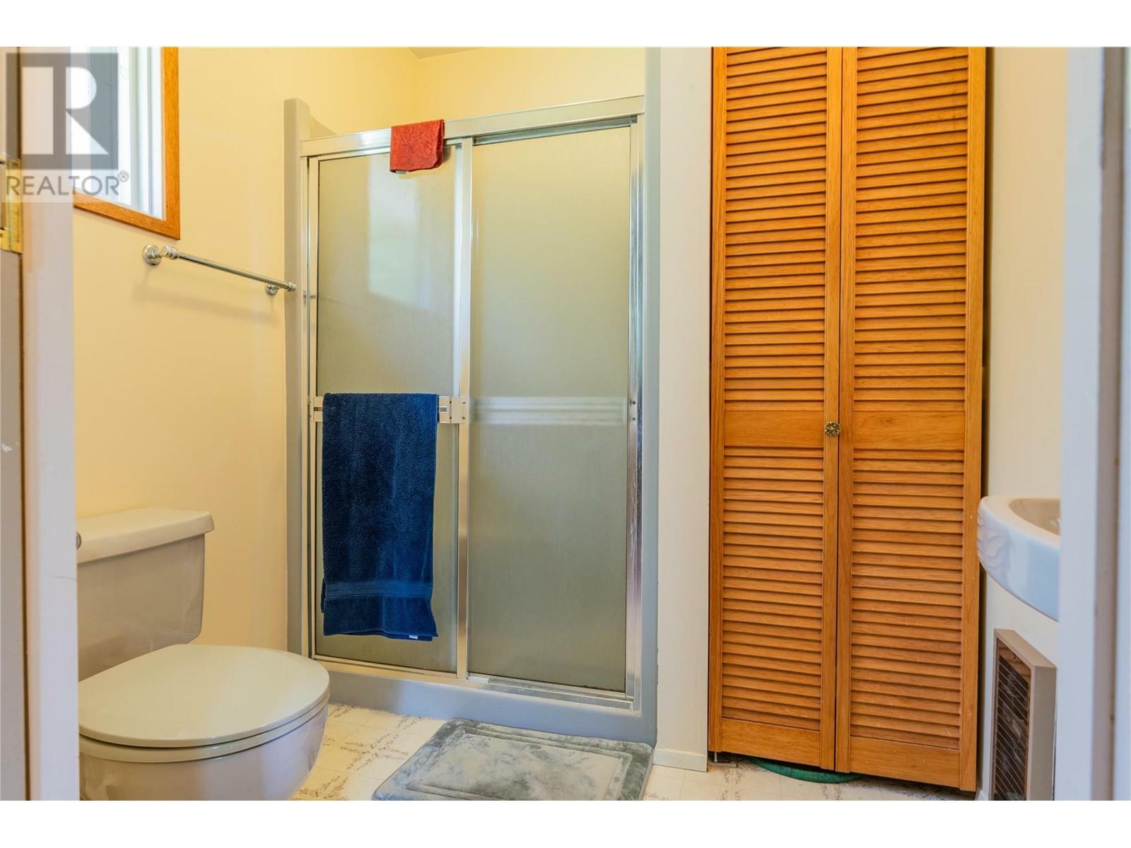 WINLAW, British Columbia, V0G 2J0, CA, 3 Bedrooms Bedrooms, ,2 BathroomsBathrooms,Residential,For Sale,1839031