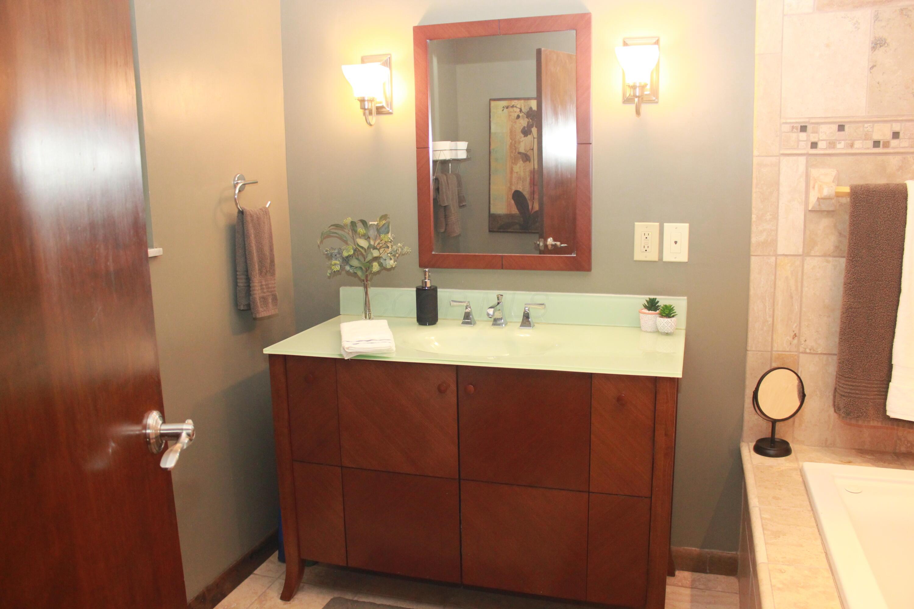 Lockbourne, Ohio, 43137, United States, 3 Bedrooms Bedrooms, ,3 BathroomsBathrooms,Residential,For Sale,1917024
