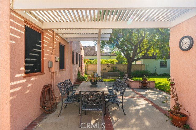 Anaheim, California, 92805, United States, 2 Bedrooms Bedrooms, ,1 BathroomBathrooms,Residential,For Sale,1986125