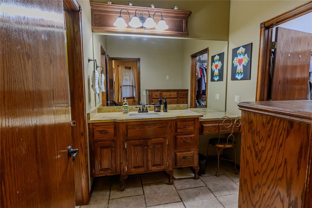 Choctaw, Oklahoma, 73020, United States, 4 Bedrooms Bedrooms, ,3 BathroomsBathrooms,Residential,For Sale,1981358