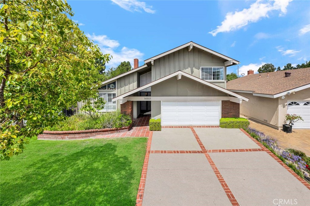 Tustin, California, 92780, United States, 4 Bedrooms Bedrooms, ,3 BathroomsBathrooms,Residential,For Sale,1941038