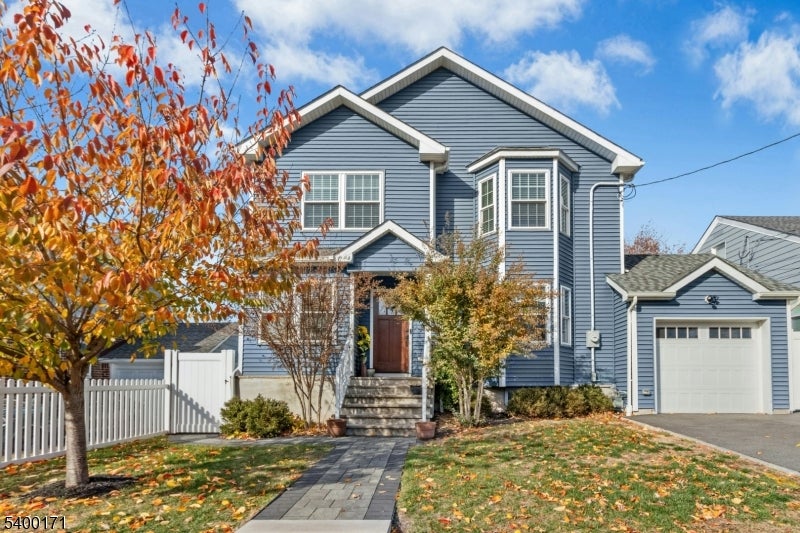 Union Twp., New Jersey, 07083, United States, 4 Bedrooms Bedrooms, ,4 BathroomsBathrooms,Residential,For Sale,2005388