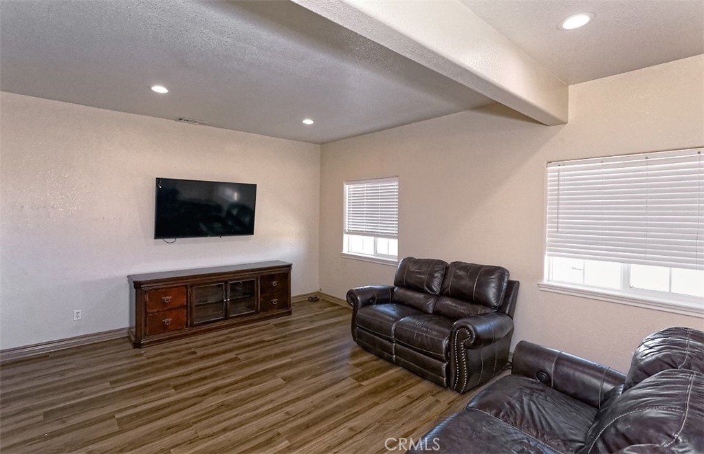 Phelan, California, 92371, United States, 3 Bedrooms Bedrooms, ,2 BathroomsBathrooms,Residential,For Sale,2009101