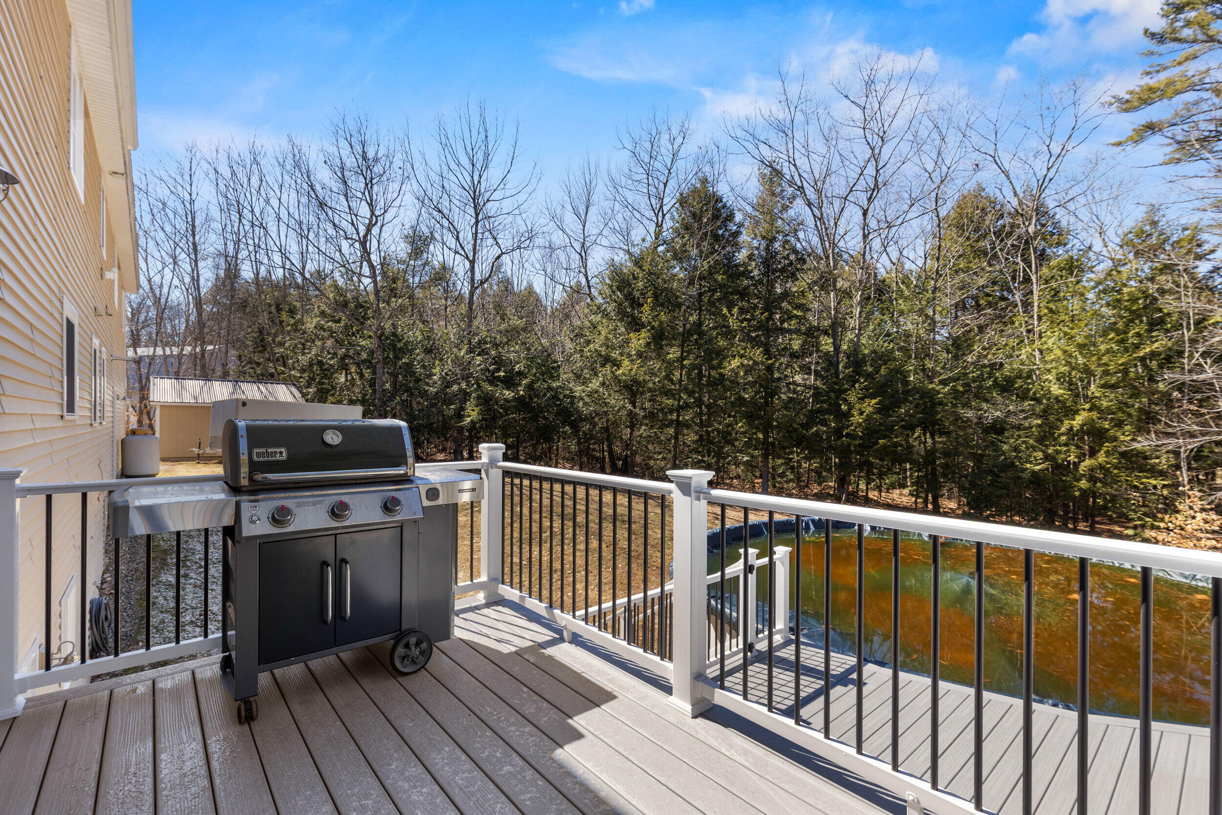 Gray, Maine, 04039, United States, 4 Bedrooms Bedrooms, ,4 BathroomsBathrooms,Residential,For Sale,2035418
