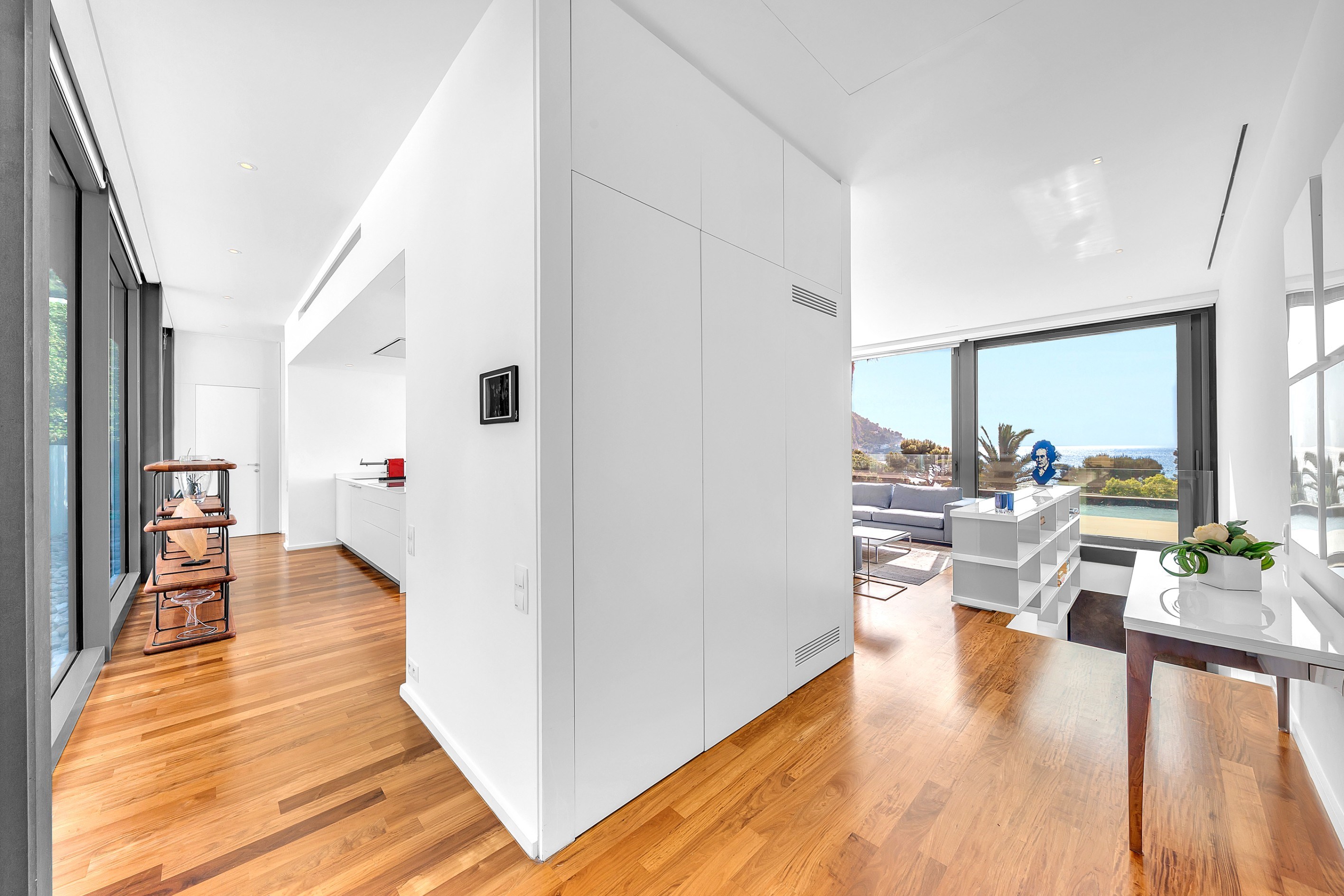 Architect-designed contemporary villa with panoramic sea views in Èze-sur-Mer - 物件實景