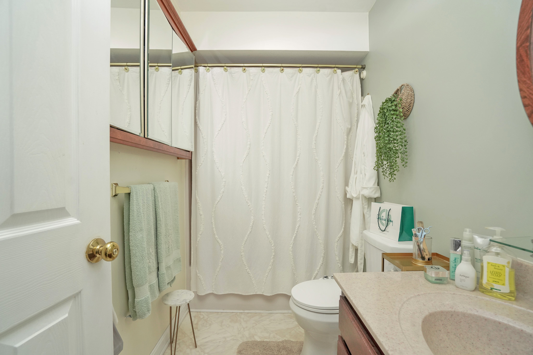 Tamaqua, Pennsylvania, 18252, United States, 4 Bedrooms Bedrooms, ,3 BathroomsBathrooms,Residential,For Sale,1980068