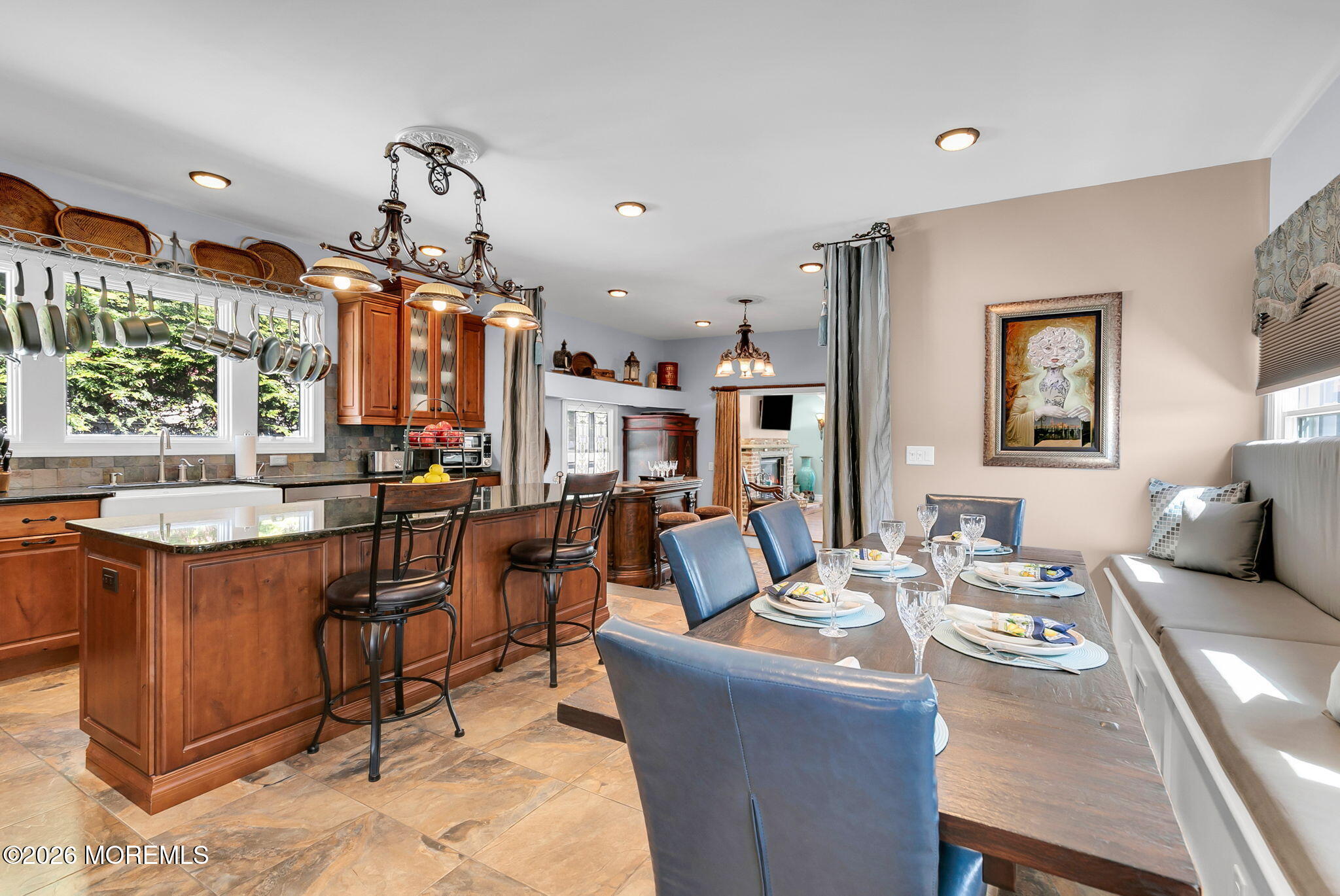 Red Bank, New Jersey, 07701, United States, ,3 BathroomsBathrooms,Residential,For Sale,2040176