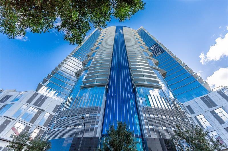Miami, Florida, 33132, United States, 2 Bedrooms Bedrooms, ,3 BathroomsBathrooms,Residential,For Sale,1691851