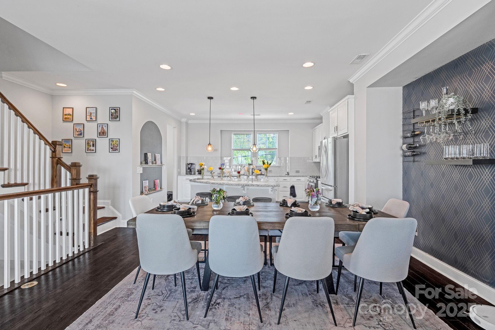 Charlotte, North Carolina, 28206, United States, 3 Bedrooms Bedrooms, ,4 BathroomsBathrooms,Residential,For Sale,1778034